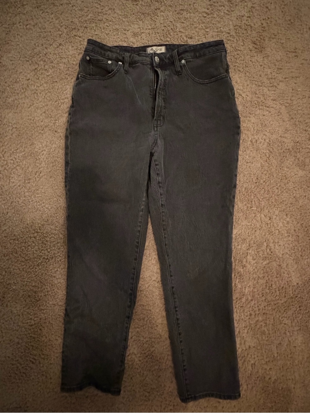 Madewell High-Rise curvy Straight Leg Jeans in Washed Black